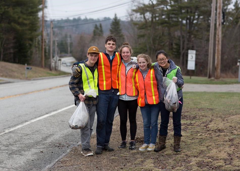 Register for Earth Day Roadside Clean-Up 2022